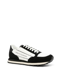 Chaussures de sport blanches et noires Armani Exchange