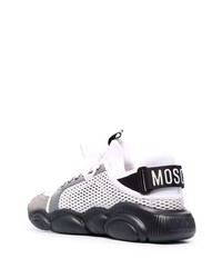 Chaussures de sport blanches et noires Moschino