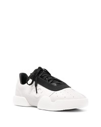 Chaussures de sport blanches et noires Y-3