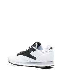 Chaussures de sport blanches et noires Reebok