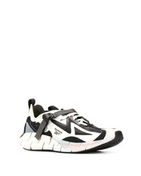 Chaussures de sport blanches et noires Reebok