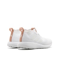 Chaussures de sport blanches adidas