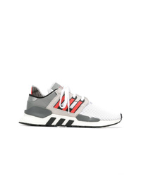 Chaussures de sport blanches adidas