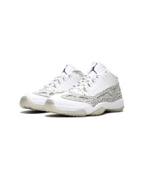 Chaussures de sport blanches Jordan