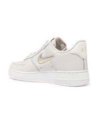 Chaussures de sport blanches Nike