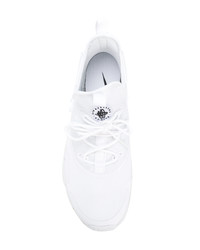 Chaussures de sport blanches Nike