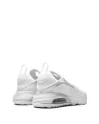 Chaussures de sport blanches Nike