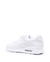 Chaussures de sport blanches Nike