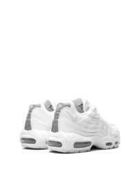 Chaussures de sport blanches Nike