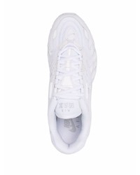 Chaussures de sport blanches Nike