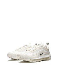 Chaussures de sport blanches Nike