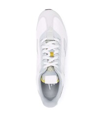 Chaussures de sport blanches Nike