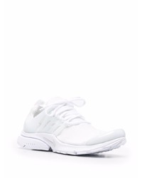 Chaussures de sport blanches Nike