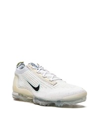 Chaussures de sport blanches Nike