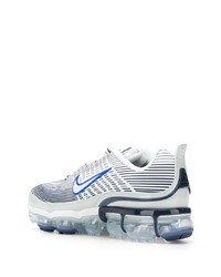 Chaussures de sport blanches Nike