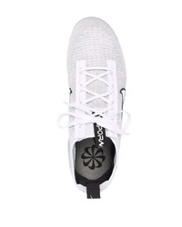 Chaussures de sport blanches Nike