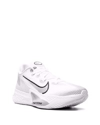 Chaussures de sport blanches Nike