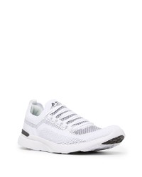 Chaussures de sport blanches APL Athletic Propulsion Labs