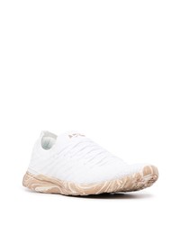 Chaussures de sport blanches APL Athletic Propulsion Labs