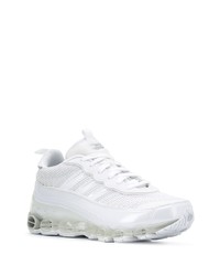 Chaussures de sport blanches adidas