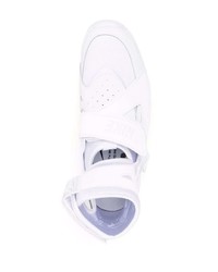 Chaussures de sport blanches Nike