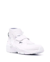 Chaussures de sport blanches Nike