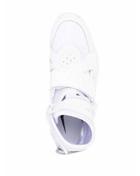 Chaussures de sport blanches Nike