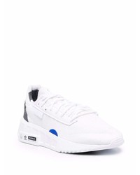 Chaussures de sport blanches adidas