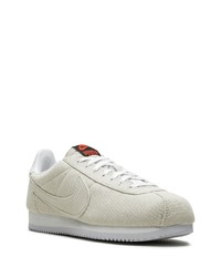 Chaussures de sport blanches Nike