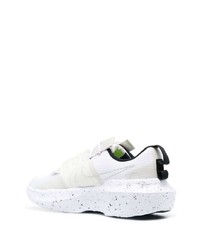 Chaussures de sport blanches Nike