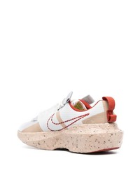 Chaussures de sport blanches Nike