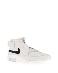 Chaussures de sport blanches Nike