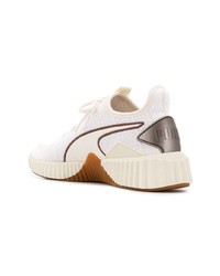 Chaussures de sport blanches Puma