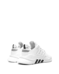 Chaussures de sport blanches adidas