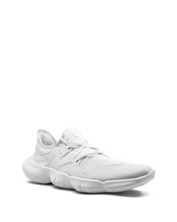 Chaussures de sport blanches Nike