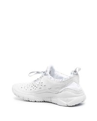 Chaussures de sport blanches Nike