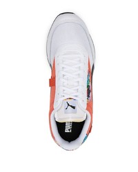 Chaussures de sport blanches Puma