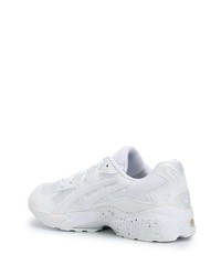 Chaussures de sport blanches Asics