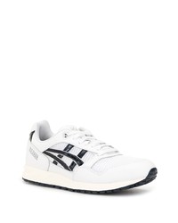 Chaussures de sport blanches Asics