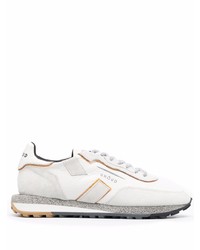 Chaussures de sport blanches Ghoud
