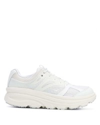 Chaussures de sport blanches Hoka One One