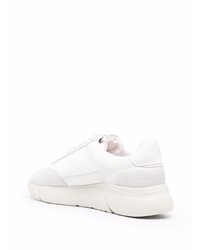 Chaussures de sport blanches Axel Arigato