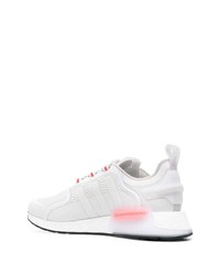 Chaussures de sport blanches adidas