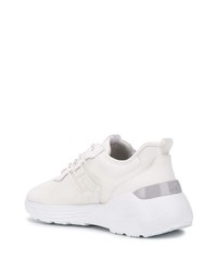 Chaussures de sport blanches Hogan