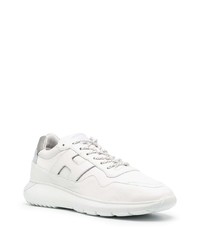 Chaussures de sport blanches Hogan