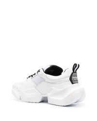 Chaussures de sport blanches VERSACE JEANS COUTURE