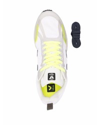 Chaussures de sport blanches Veja