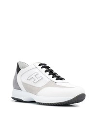 Chaussures de sport blanches Hogan