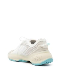 Chaussures de sport blanches adidas