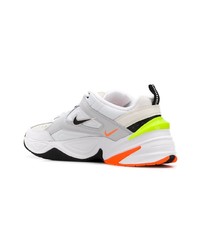 Chaussures de sport blanches Nike